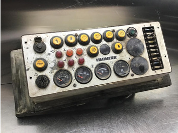 Контролна табла LIEBHERR
