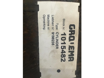 Хидрауличен цилиндар LIEBHERR