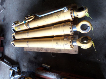 Хидрауличен цилиндар LIEBHERR