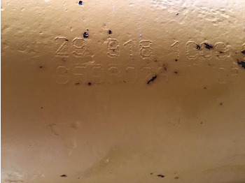 Хидрауличен цилиндар LIEBHERR