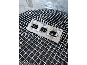 Кабина и ентериер LIEBHERR