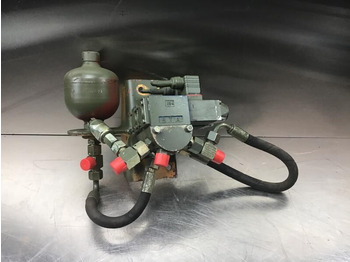 Хидраулика LIEBHERR