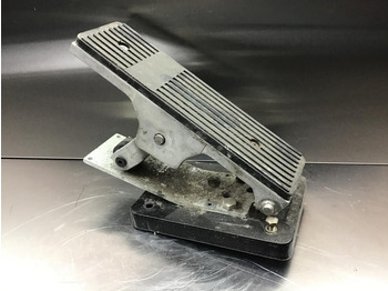 Педала LIEBHERR