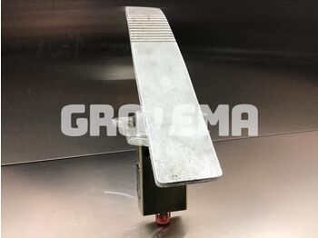 Педала LIEBHERR