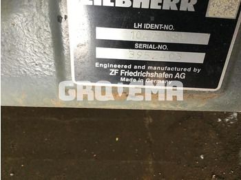 Задна оска LIEBHERR
