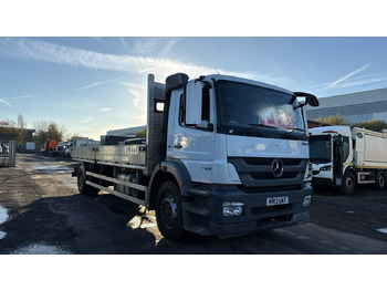 Камион со платформа MERCEDES-BENZ Axor