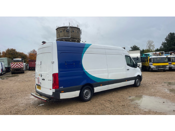 Товарно комбе MERCEDES-BENZ SPRINTER 314 CDI: слика 4