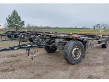 Транспортер на контејнер/ Приколка со променливо тело KRONE