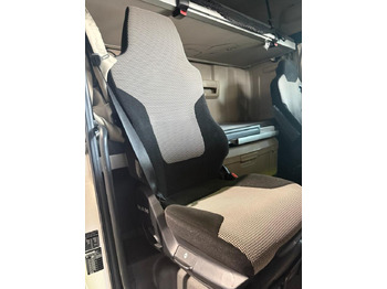 Седиште MAN TGX