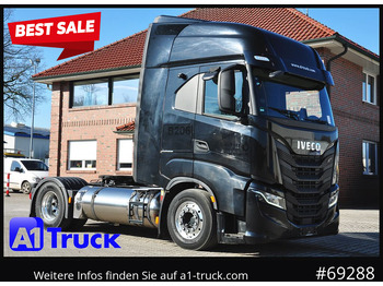 Камион влекач IVECO Stralis