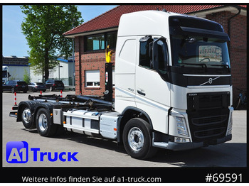 Камион со кука за подигање VOLVO FH 460
