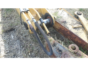 Брана CATERPILLAR