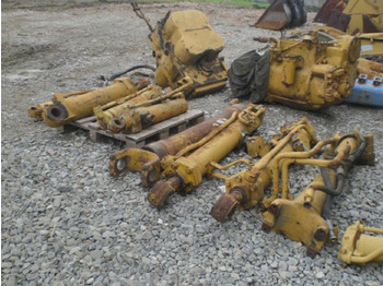 Хидраулика CATERPILLAR