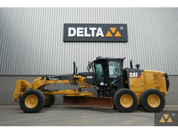 Порамнувач CATERPILLAR 120