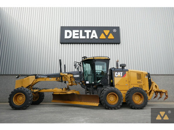 Порамнувач CATERPILLAR 140M