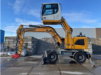 Справувач со отпад/ Индустрија LIEBHERR LH 18 M