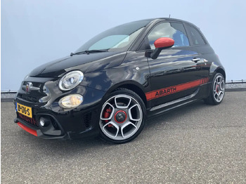 Автомобил FIAT