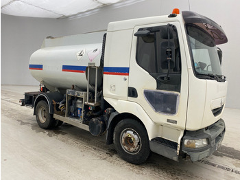 Камион цистерна Renault Midlum 180 DCi: слика 3 Камион цистерна Renault Midlum 180 DCi: слика 3