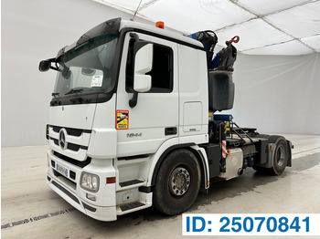 Камион влекач MERCEDES-BENZ Actros 1844