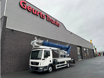 Камион со кран MAN TGL 7.190 4X2 BB BOCKER AK37/4000 + JIB MONTAGEKRAN/DACHDECKERKRAN/ROOFCRANE/KRAAN/KRAN/GRUA: слика 2 Камион со кран MAN TGL 7.190 4X2 BB BOCKER AK37/4000 + JIB MONTAGEKRAN/DACHDECKERKRAN/ROOFCRANE/KRAAN/KRAN/GRUA: слика 2