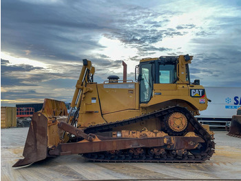 Булдожер CATERPILLAR D8T