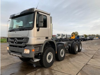 Камион со кабинска шасија Mercedes-Benz 4x NEW Actros 4150 AK 8X8/4 Chassis cab MP3 / Euro 3 engine / Manual Gearbox: слика 1