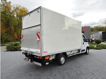 Комбе фургон FIAT DUCATO BOX LIFT 8 PALLETS CRUISE CONTROL NAVIGATION AIR CONDITIONING LED LIGHTS 130HP: слика 3 Комбе фургон FIAT DUCATO BOX LIFT 8 PALLETS CRUISE CONTROL NAVIGATION AIR CONDITIONING LED LIGHTS 130HP: слика 3