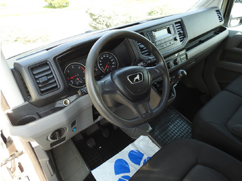 Комбе со церада MAN TGE TARPAULIN 10 PALLETS AIR CONDITIONING 180HP: слика 2 Комбе со церада MAN TGE TARPAULIN 10 PALLETS AIR CONDITIONING 180HP: слика 2