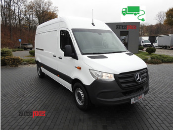 Товарно комбе MERCEDES-BENZ eSprinter