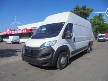 Товарно комбе OPEL