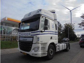Камион влекач DAF CF 400