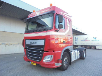 Камион влекач DAF XF 440