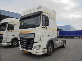 Камион влекач DAF XF 440