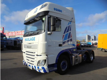 Камион влекач DAF XF 460