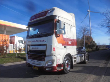 Камион влекач DAF XF 460