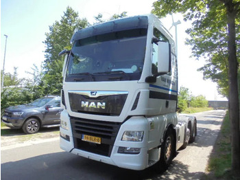 Камион влекач MAN TGX 26.500