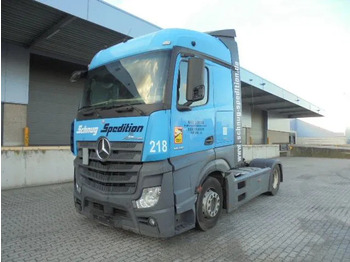 Камион влекач MERCEDES-BENZ Actros 1845