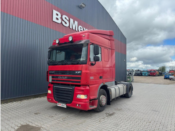 Камион влекач DAF XF 105 460