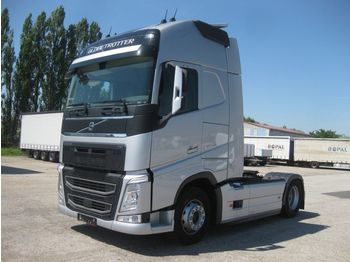 Камион влекач VOLVO FH 13 Globetrotter XL 540 4x2: слика 1