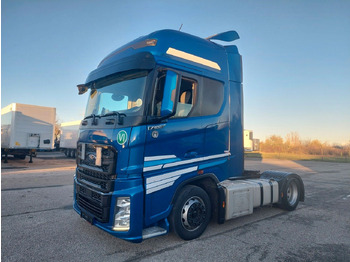 Камион влекач FORD