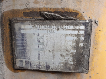 Натоварувач на тркала LIEBHERR L586 (2012) N/S: VATZ0461KZB032127: слика 4 Натоварувач на тркала LIEBHERR L586 (2012) N/S: VATZ0461KZB032127: слика 4