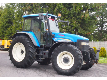 Трактор NEW HOLLAND TM