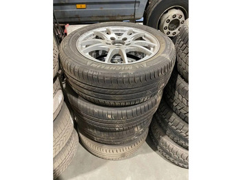 Гуми и бандажи MICHELIN