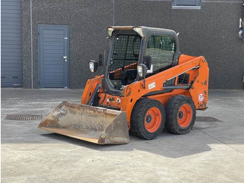 Натоварувач на тркала BOBCAT S450