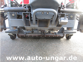 Возило за метење Hako CityMaster CM2000 2 Besen Baujahr 2015 Kehrmaschine 4-Rad-Lenkung: слика 3 Возило за метење Hako CityMaster CM2000 2 Besen Baujahr 2015 Kehrmaschine 4-Rad-Lenkung: слика 3