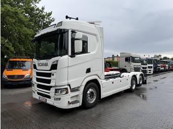 Камион со кабинска шасија SCANIA R 500
