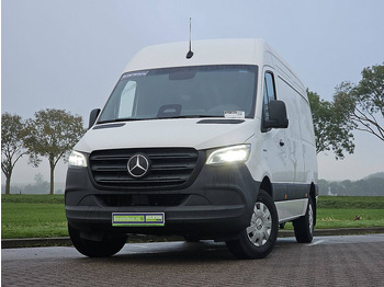 Товарно комбе MERCEDES-BENZ eSprinter