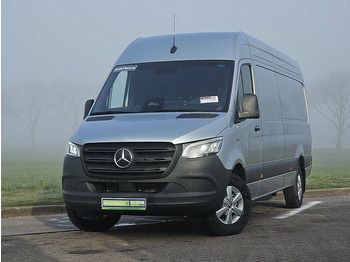 Товарно комбе MERCEDES-BENZ eSprinter
