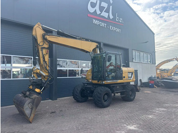 Багер на тркала CATERPILLAR M313D