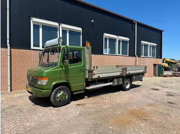 Камион со платформа MERCEDES-BENZ Vario 816